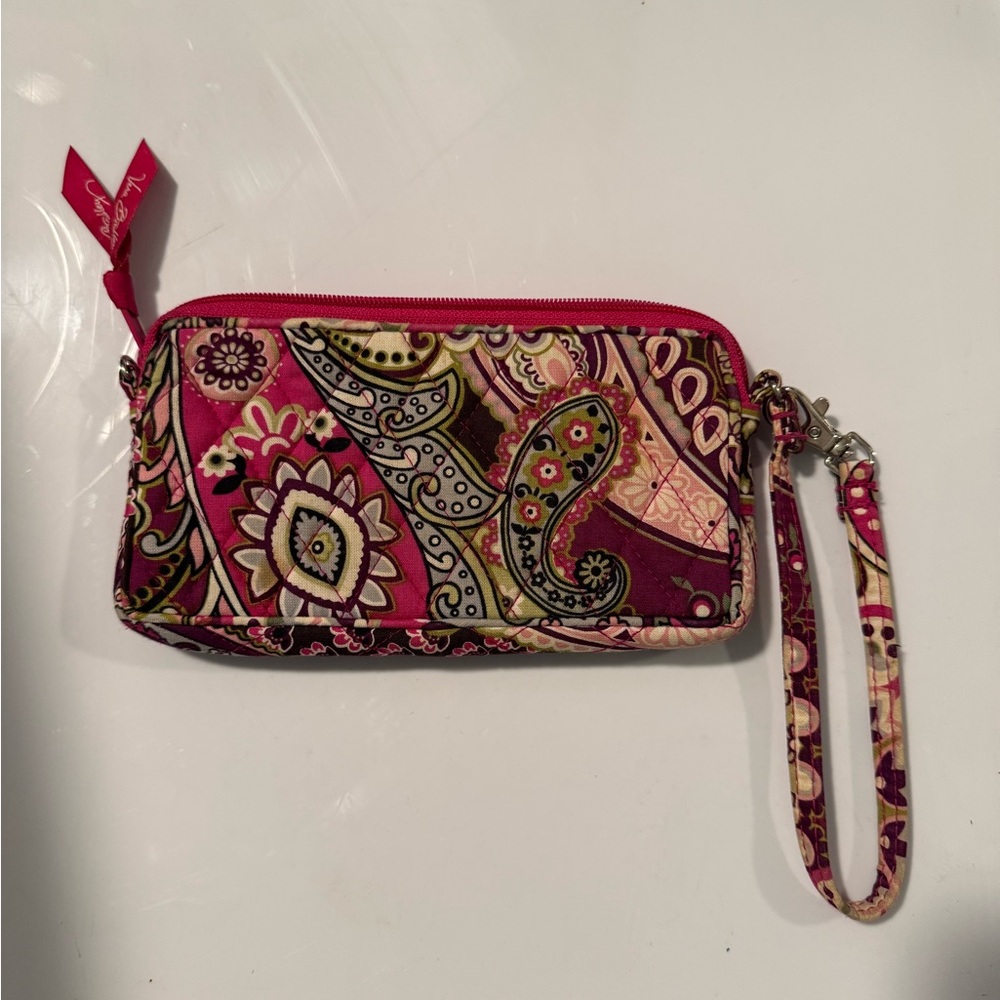 Vera Bradley pink paisley wristlet